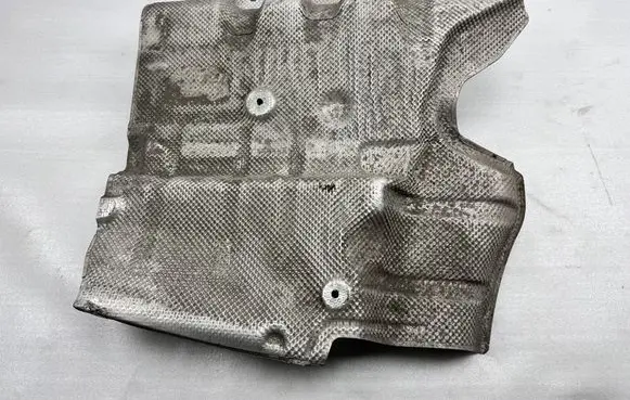 Mercedes-Benz S W222 Exhaust heat shield A2226800822