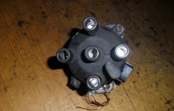 Mazda 323 Spark distributor 