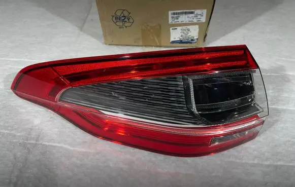 Ford S-MAX Rear/tail lights 1712789 SN813405 AM2113405AG