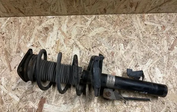 Volvo V50 Front shock absorber/damper 22112880 VNEB288