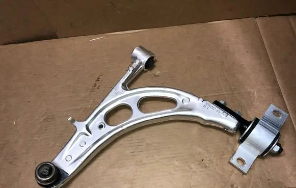 Subaru Impreza II Front lower control arm/wishbone JAPAN