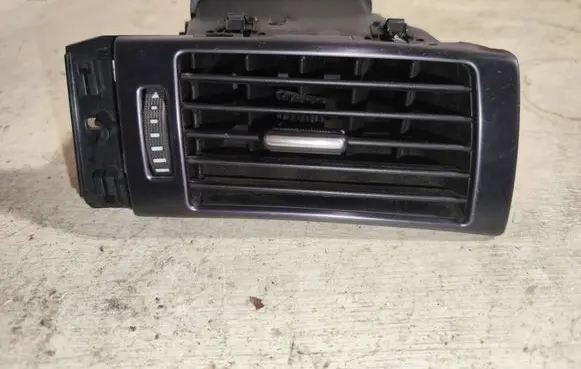 Dashboard side air vent grill/cover trim