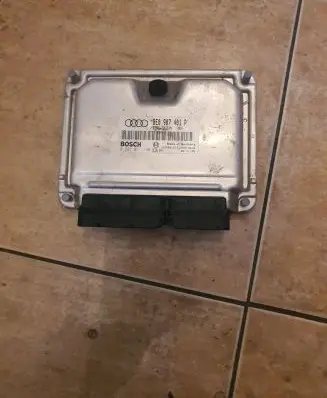 Audi A6 S6 C5 4B Engine control unit/module 8E0907401P 1039S01813 131830612