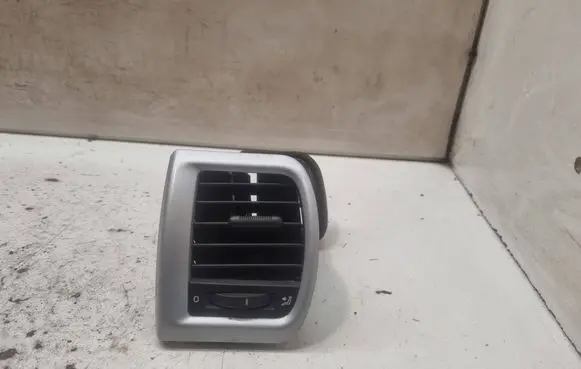 Skoda Roomster (5J) Dashboard side air vent grill/cover trim 5J0819701C 2706182
