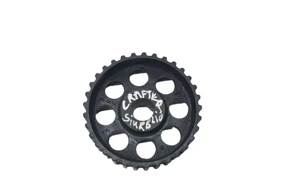 Volkswagen Crafter Fuel pump gear (pulley) 076130111