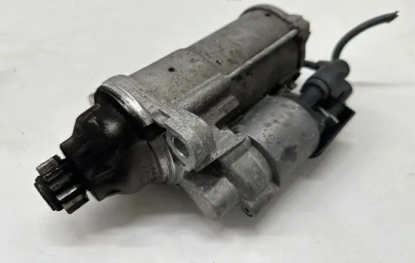 Audi Q2 - Starter motor 02M911022F