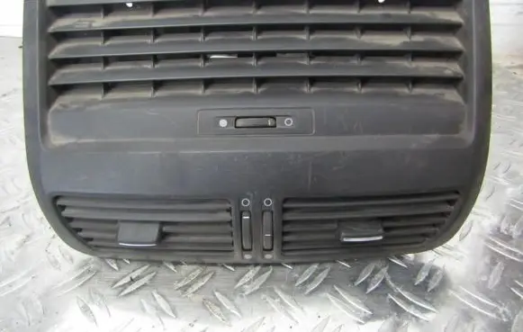 Fiat Croma Dash center air vent grill 735366430