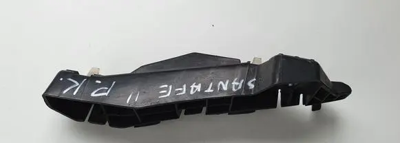 Hyundai Santa Fe Front bumper mounting bracket