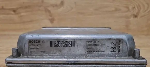 Volvo S80 Engine control unit/module 0261204559