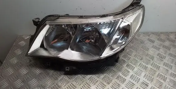 Subaru Forester SH Headlight/headlamp