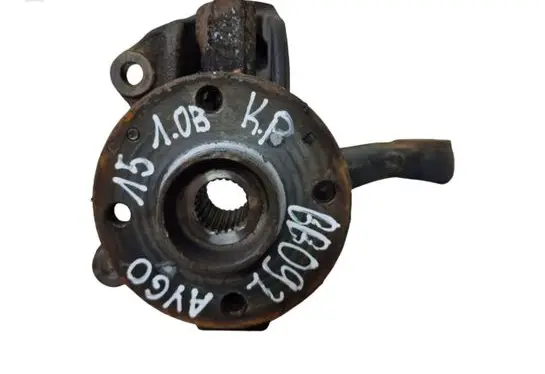Toyota Aygo AB40 Front wheel hub