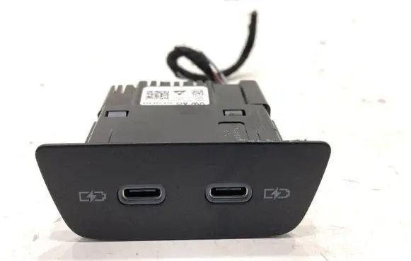 Audi Q4 Sportback e-tron USB socket connector 2G6035954