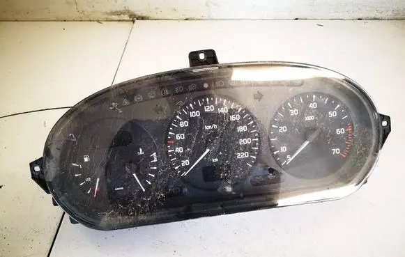 Renault Megane I Speedometer (instrument cluster) 215781612 21578161-2
