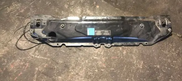 Top upper radiator support slam panel