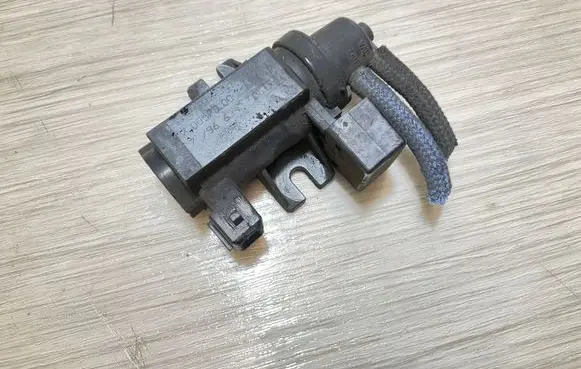 BMW X3 E83 Turbo solenoid valve 7796634
