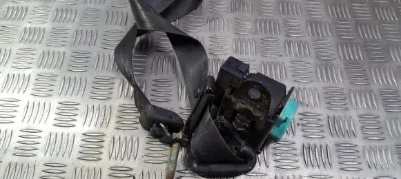 Chrysler Voyager Front seatbelt AD22879105