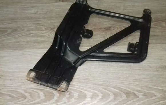 Volvo V70 Battery bracket 9459774