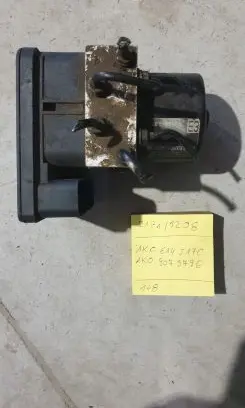 Audi A3 S3 8P ABS Pump 1K0614517C 1K0907379E