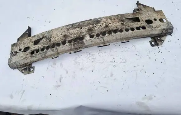 Mini One - Cooper R50 - 53 Rear beam 