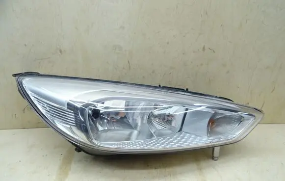 Ford Focus Headlight/headlamp