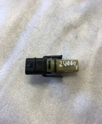 Audi A4 S4 B9 8W Intake air temperature sensor 06n907386