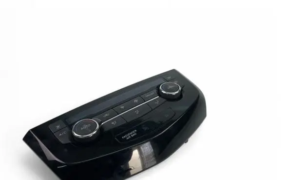 Nissan Qashqai Interior fan control switch 275004EA1A