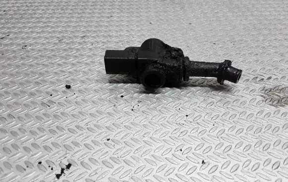 Mercedes-Benz E W210 Electromagnetic valve 0928400292