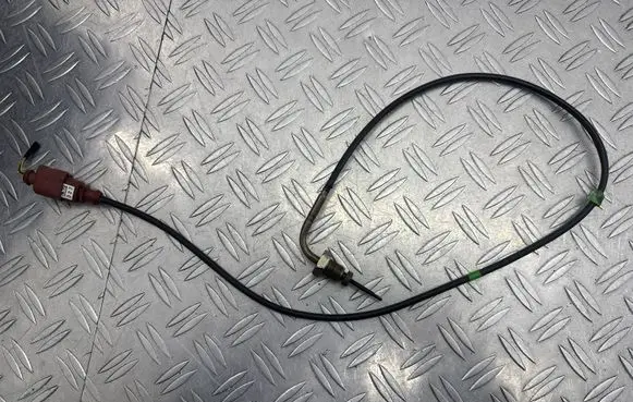 Seat Ateca Exhaust gas temperature sensor 04L906262AF