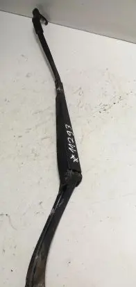 Mercedes-Benz C W204 Front wiper blade arm A2048200044 2048200044