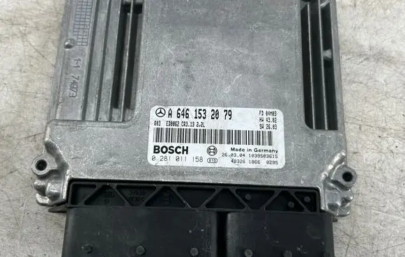 Mercedes-Benz E W211 Engine control unit/module A6461532079 0281011158 1039S03615