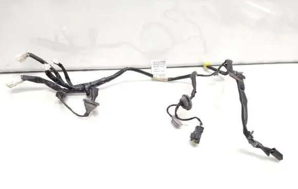 Nissan Pathfinder R51 Tailgate/trunk wiring harness 24051EB30B