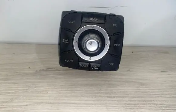 Navigation unit CD/DVD player