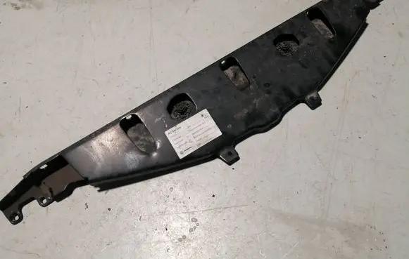 BMW 5 F10 F11 Top upper radiator support slam panel 7200689 51647200689