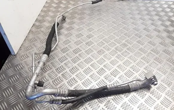 Opel Zafira B Air conditioning (A/C) pipe/hose
