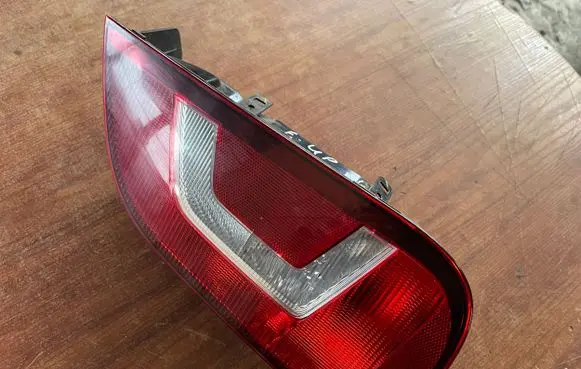 Volkswagen e-Up Rear/tail lights 1S0945096G