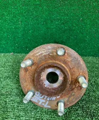 Mitsubishi Outlander Rear wheel hub