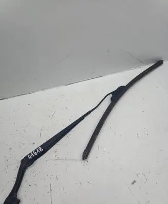 KIA Picanto Front wiper blade arm
