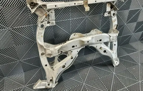 BMW 5 F10 F11 Front subframe 561227026 6778380