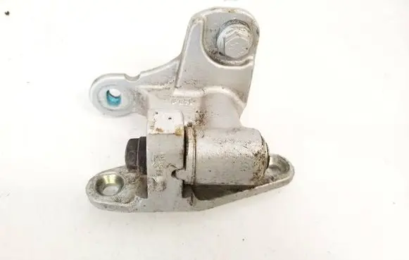 Mercedes-Benz B W245 Rear door lower hinge