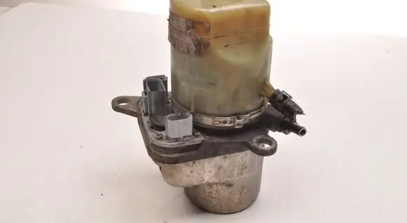 Ford Focus Electric power steering pump 4M51-13K514-CA