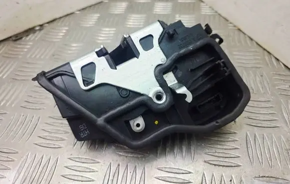 BMW 3 F30 F35 F31 Rear door lock 7202148