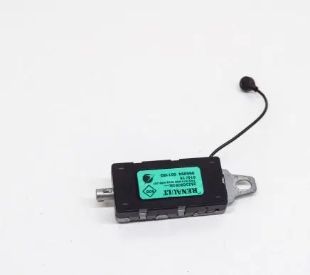 Renault Zoe Aerial antenna amplifier 282309093R