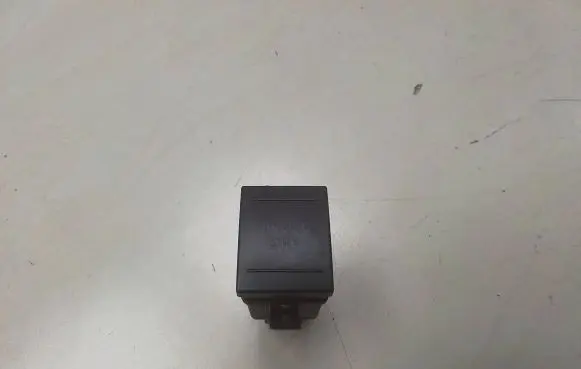 Volkswagen Polo Passenger airbag on/off switch 6Q0919235