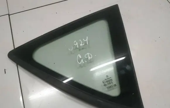 Mercedes-Benz A W169 Rear side window as2