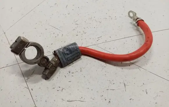 BMW 3 E46 Positive cable (battery) 6908489 61136908489