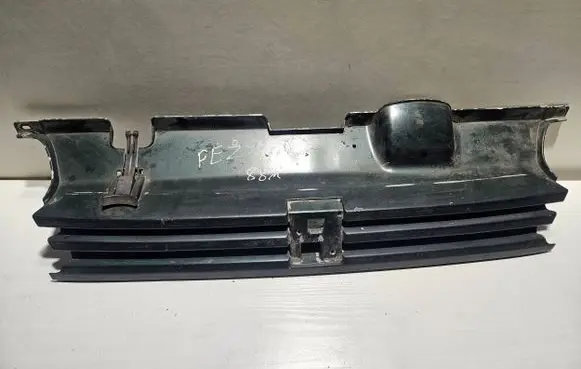 Peugeot 405 Front grill 9255588877