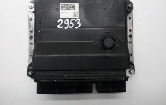 Toyota Prius (XW30) Engine control unit/module 8966147280 2753007393