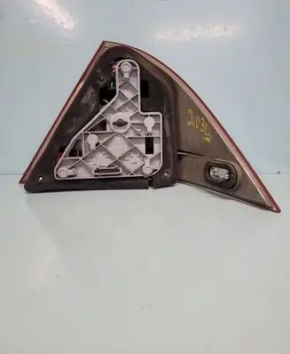 Mercedes-Benz C W203 Rear/tail lights 2038200164L