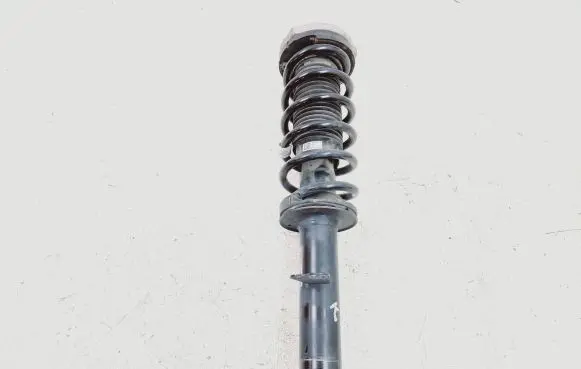 BMW 5 G30 G31 Front shock absorber with coil spring 686661303 14678612 G30V158PHX