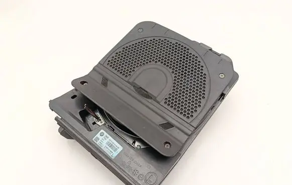 BMW 3 F30 F35 F31 Subwoofer speaker 9210149 18820010